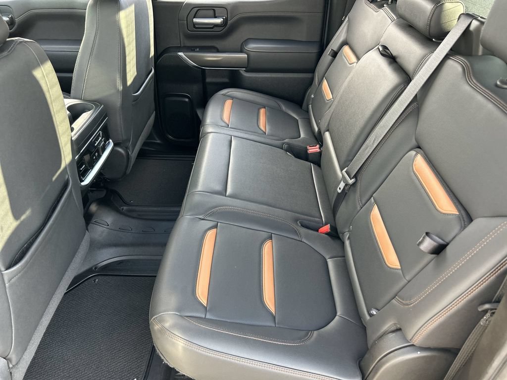 Used 2021 GMC Sierra 1500 AT4 w/ AT4 Value Package AWD/4WD image 26