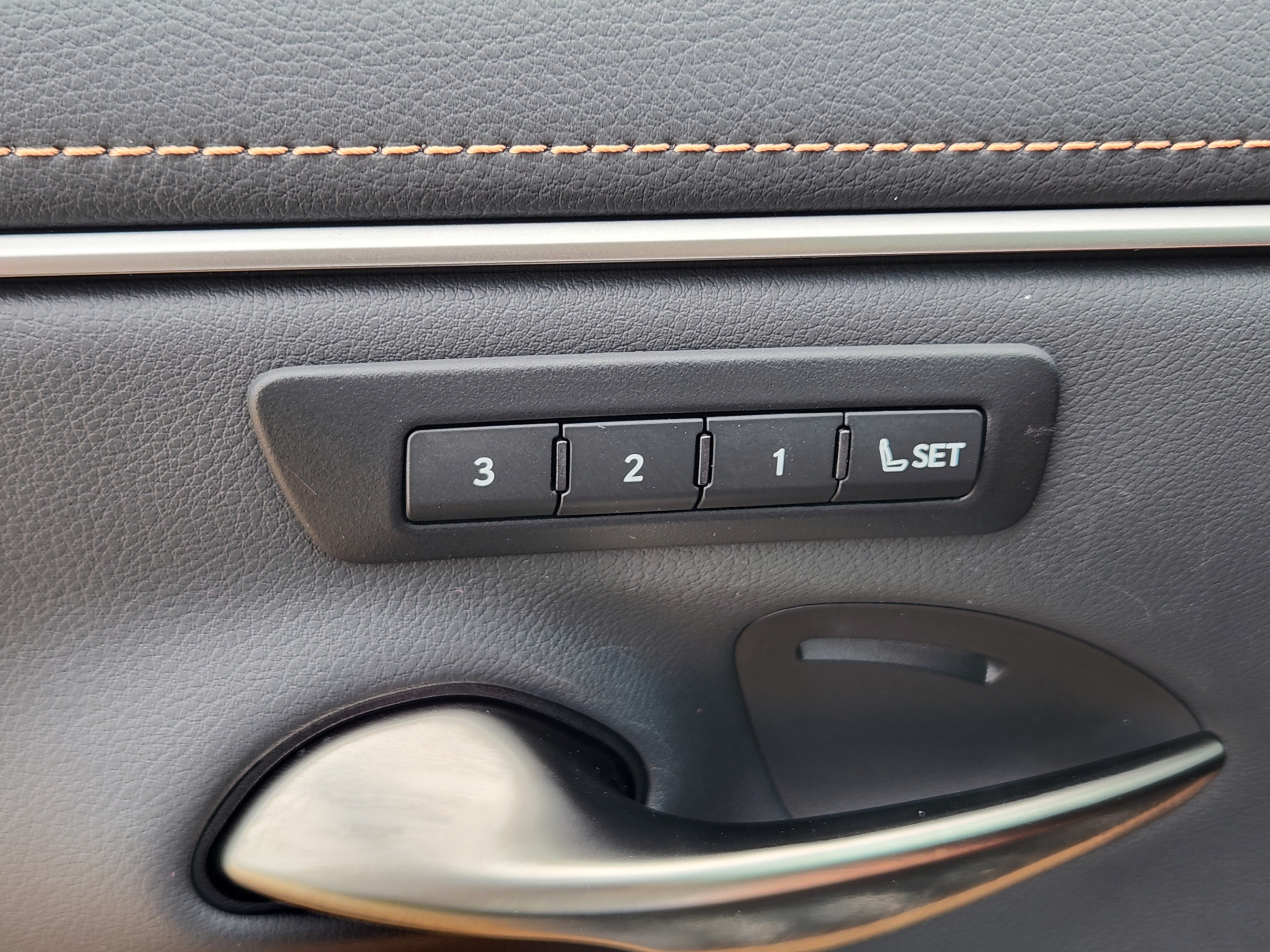 Certified 2025 Lexus ES 350 w/ Premium Package FWD image 20