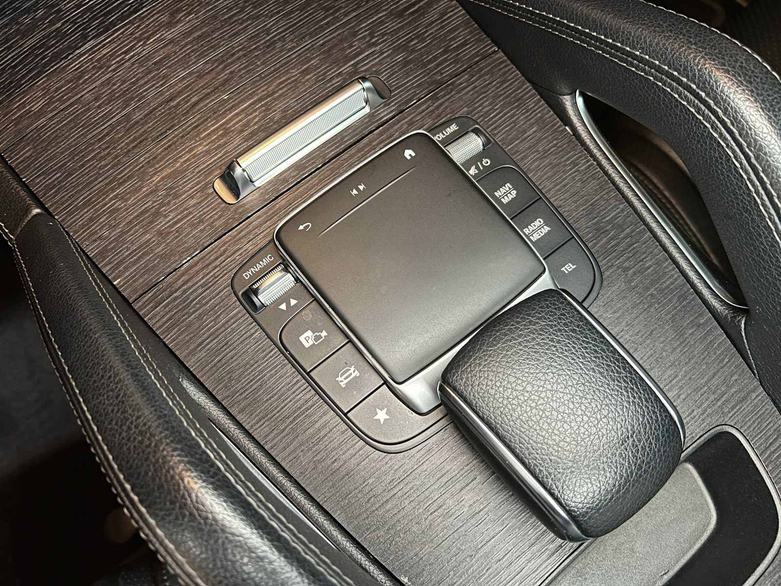 Used 2022 Mercedes-Benz GLE 350 image 33