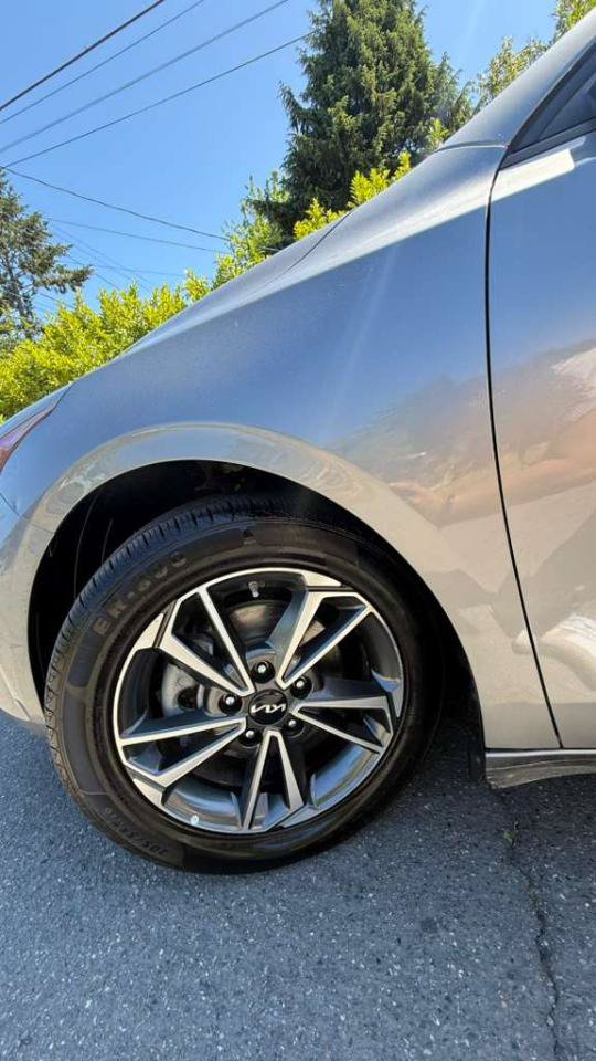 Used 2023 Kia Forte LXS FWD image 8