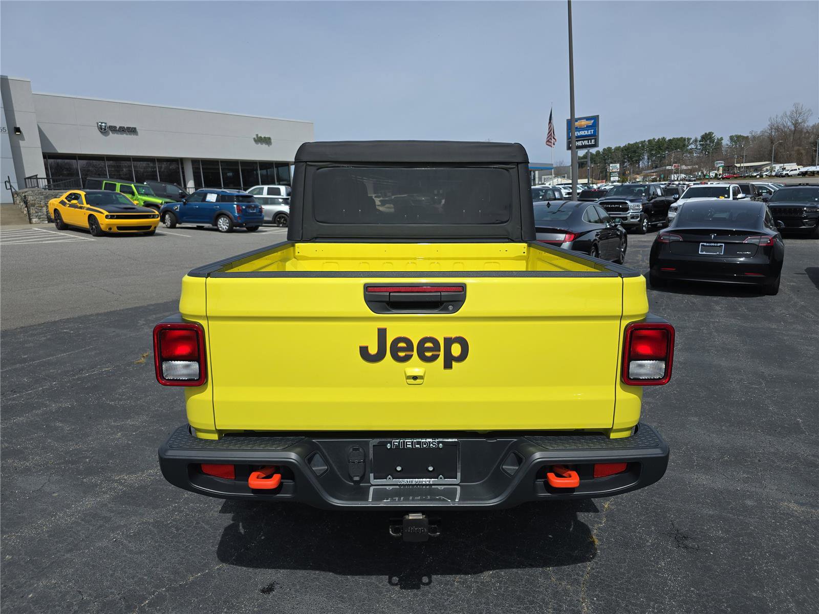 Used 2023 Jeep Gladiator Mojave image 4