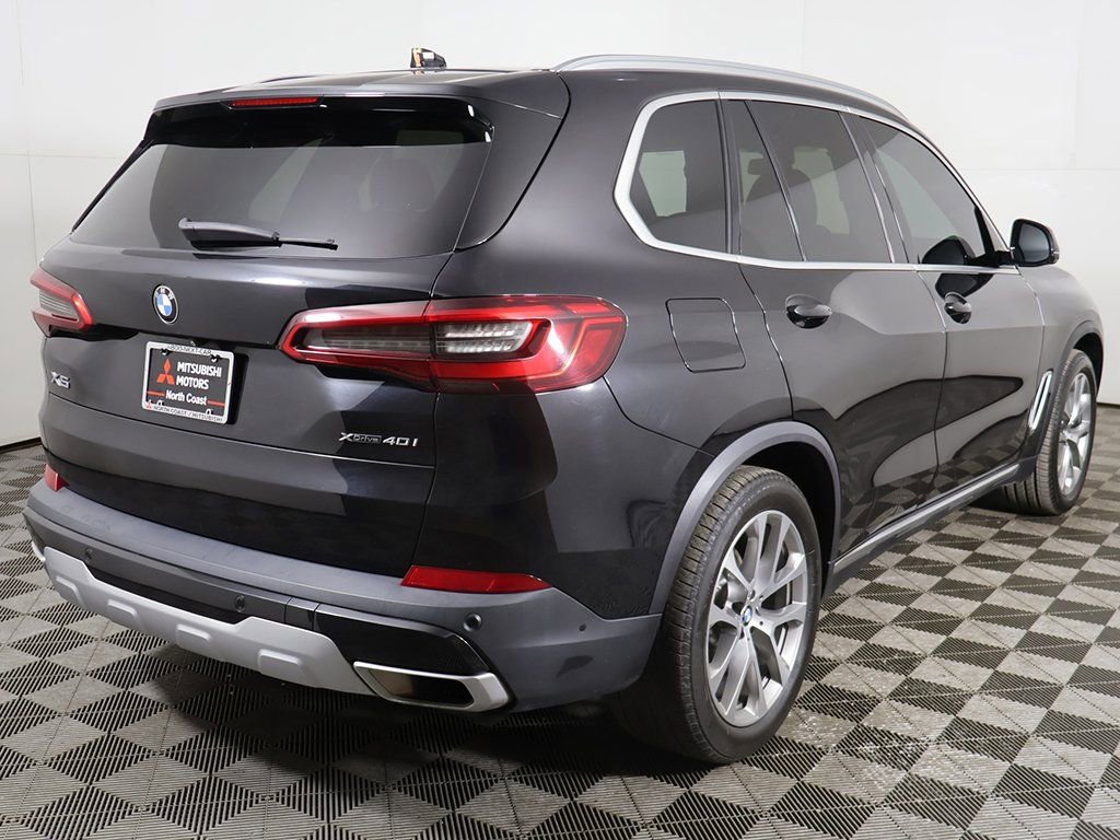 Used 2020 BMW X5 xDrive40i w/ Premium Package image 11