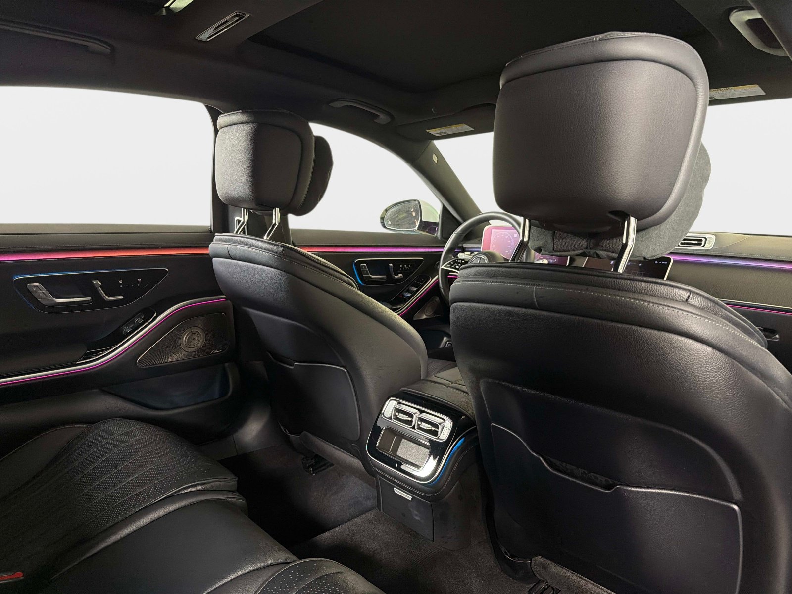 Used 2023 Mercedes-Benz S 500 4MATIC w/ AMG Line image 29