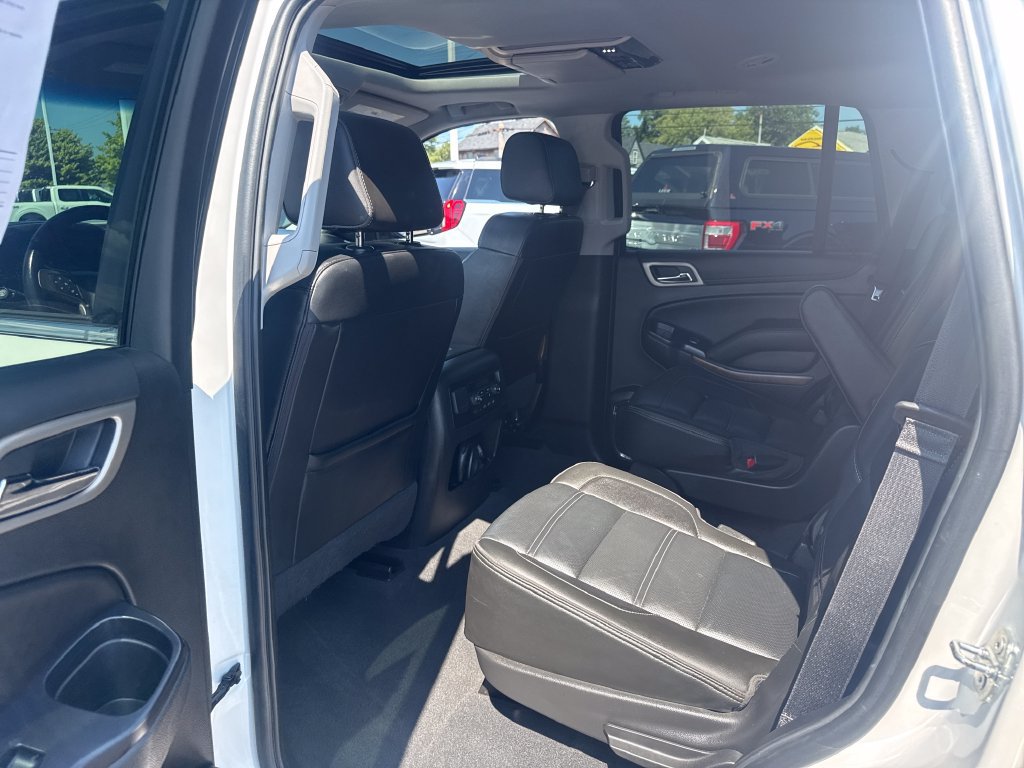 Used 2020 GMC Yukon Denali w/ Denali Ultimate Package AWD/4WD image 15