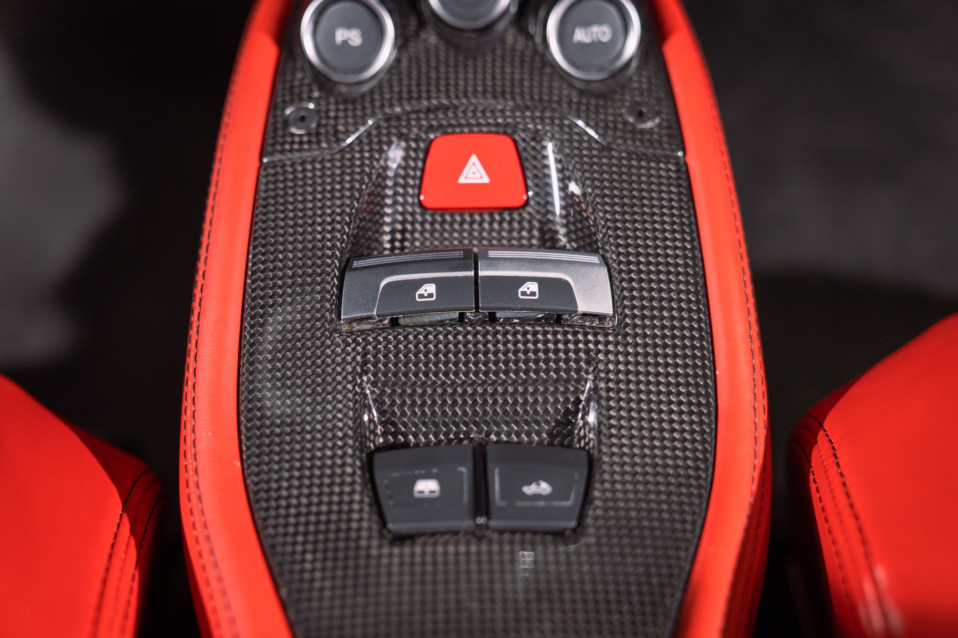 Used 2014 Ferrari 458 Spider RWD image 48