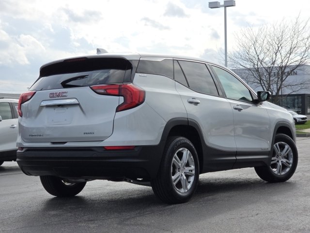Used 2018 GMC Terrain SLE AWD/4WD image 9