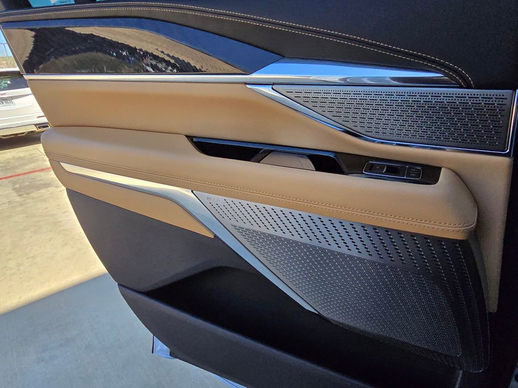 New 2026 Cadillac Escalade IQ Sport 2 w/ LPO, ONYX Package image 23