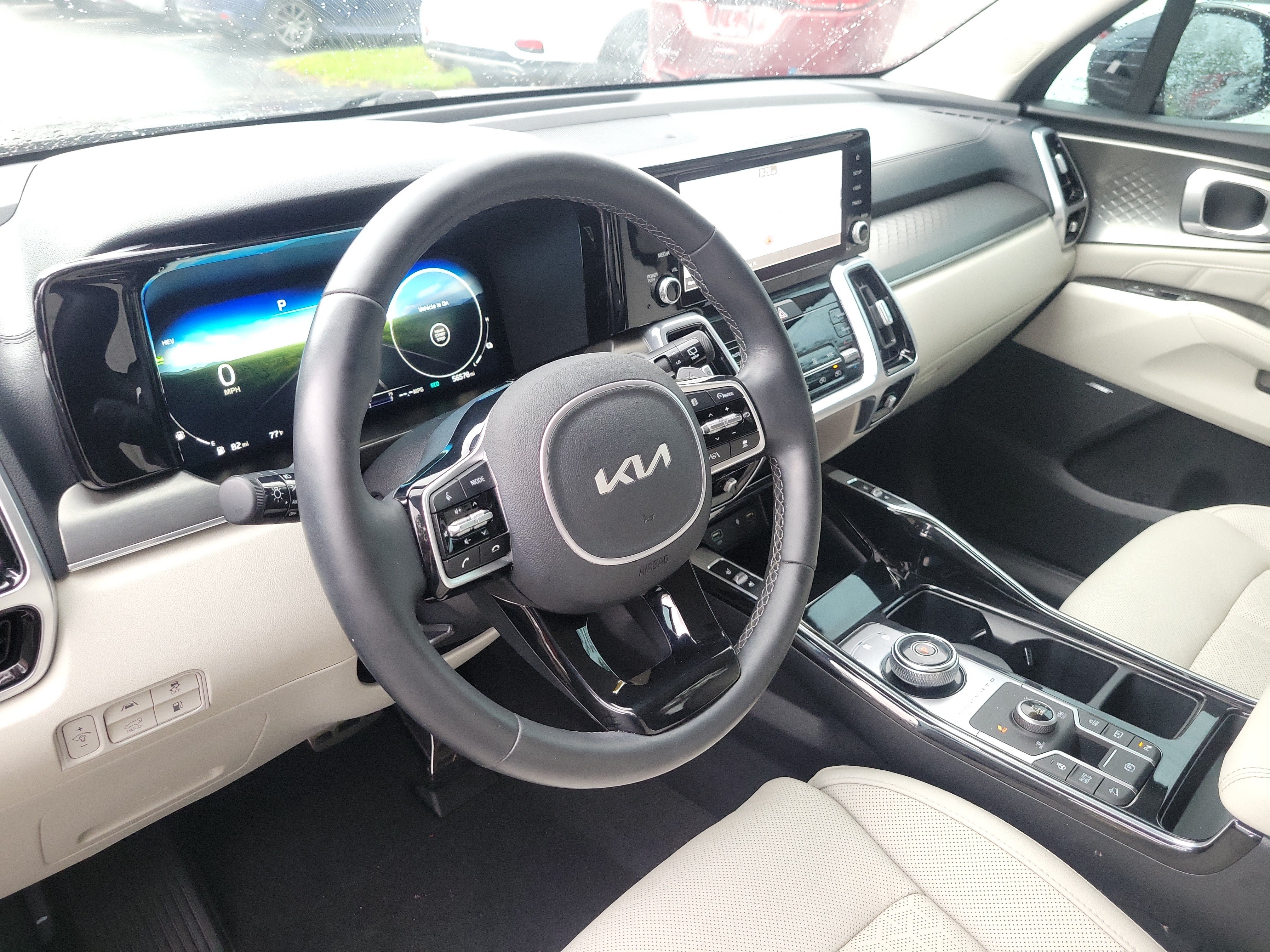 Certified 2022 Kia Sorento SX Prestige w/ Panoramic Sunroof Package AWD/4WD image 22