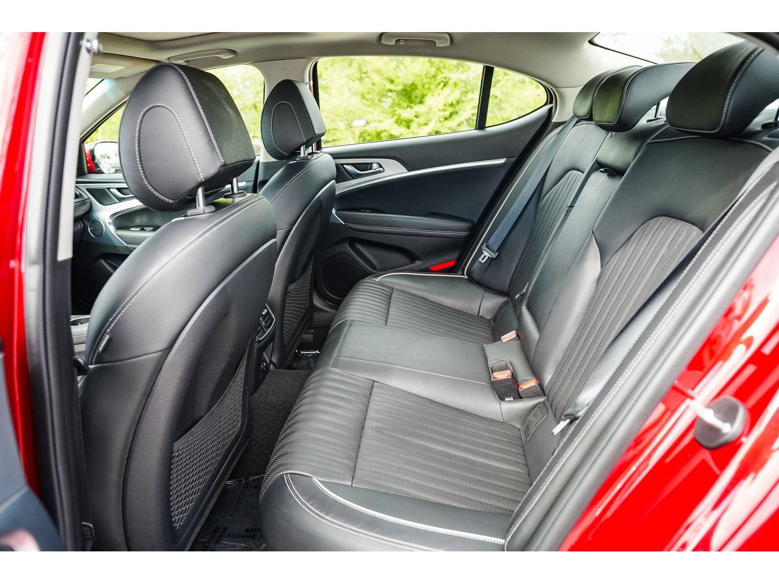 Used 2021 Genesis G70 2.0T w/ Elite Package RWD image 18