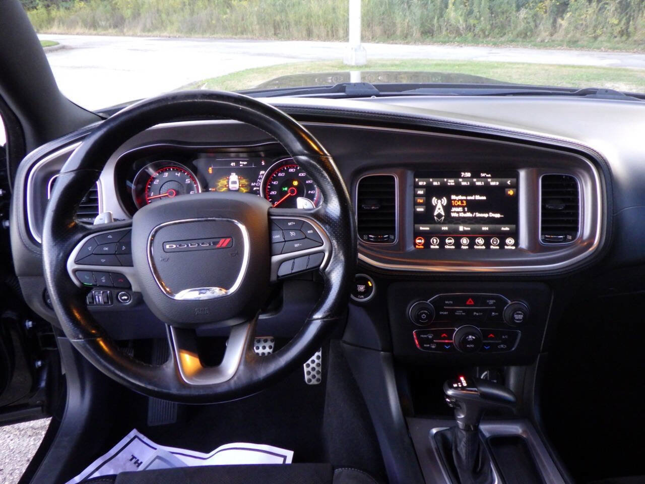 Used 2019 Dodge Charger R/T w/ Plus Group image 18