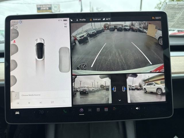 Used 2023 Tesla Model 3 Standard Range image 29