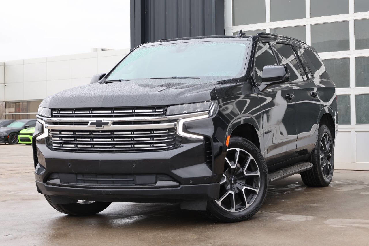 Used 2022 Chevrolet Tahoe RST w/ Luxury Package image 3