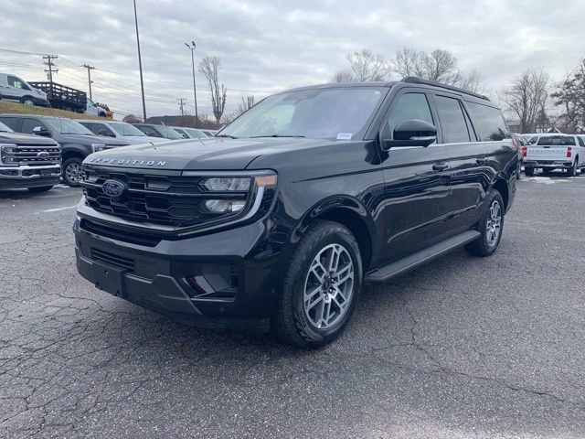 Certified 2025 Ford Expedition Max Active image 4