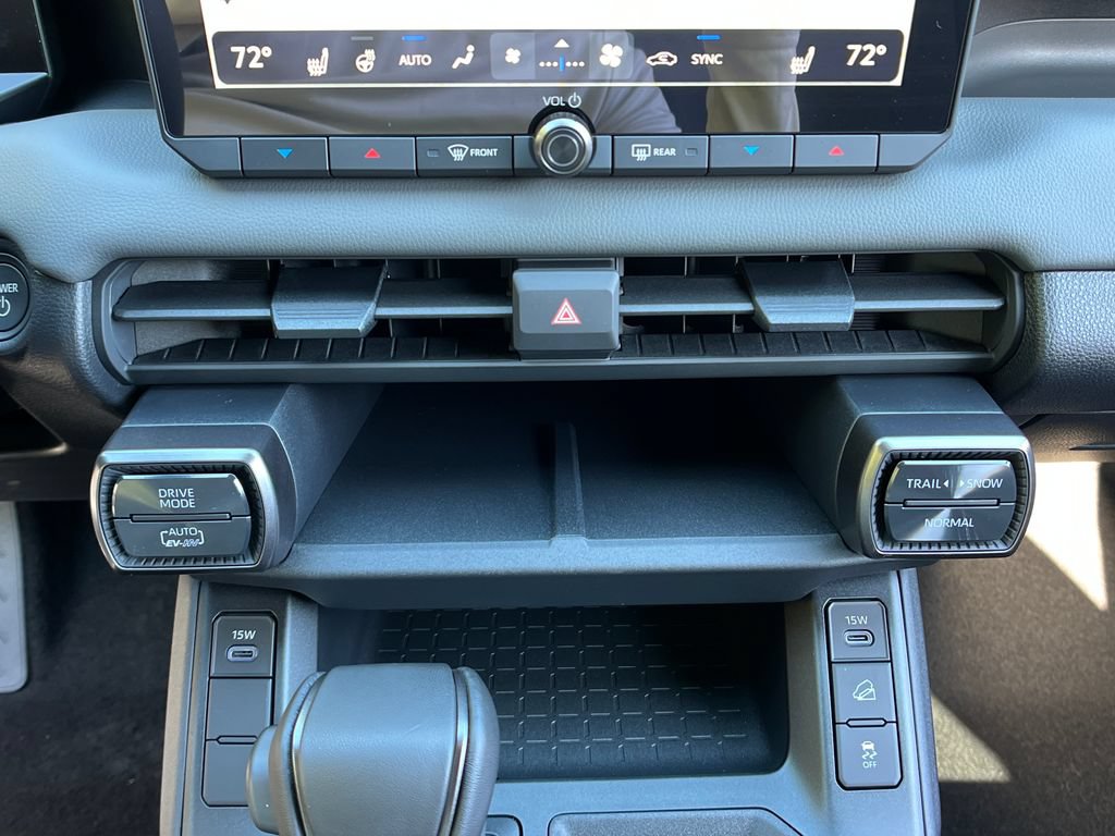 New 2026 Toyota RAV4 SE AWD/4WD image 17