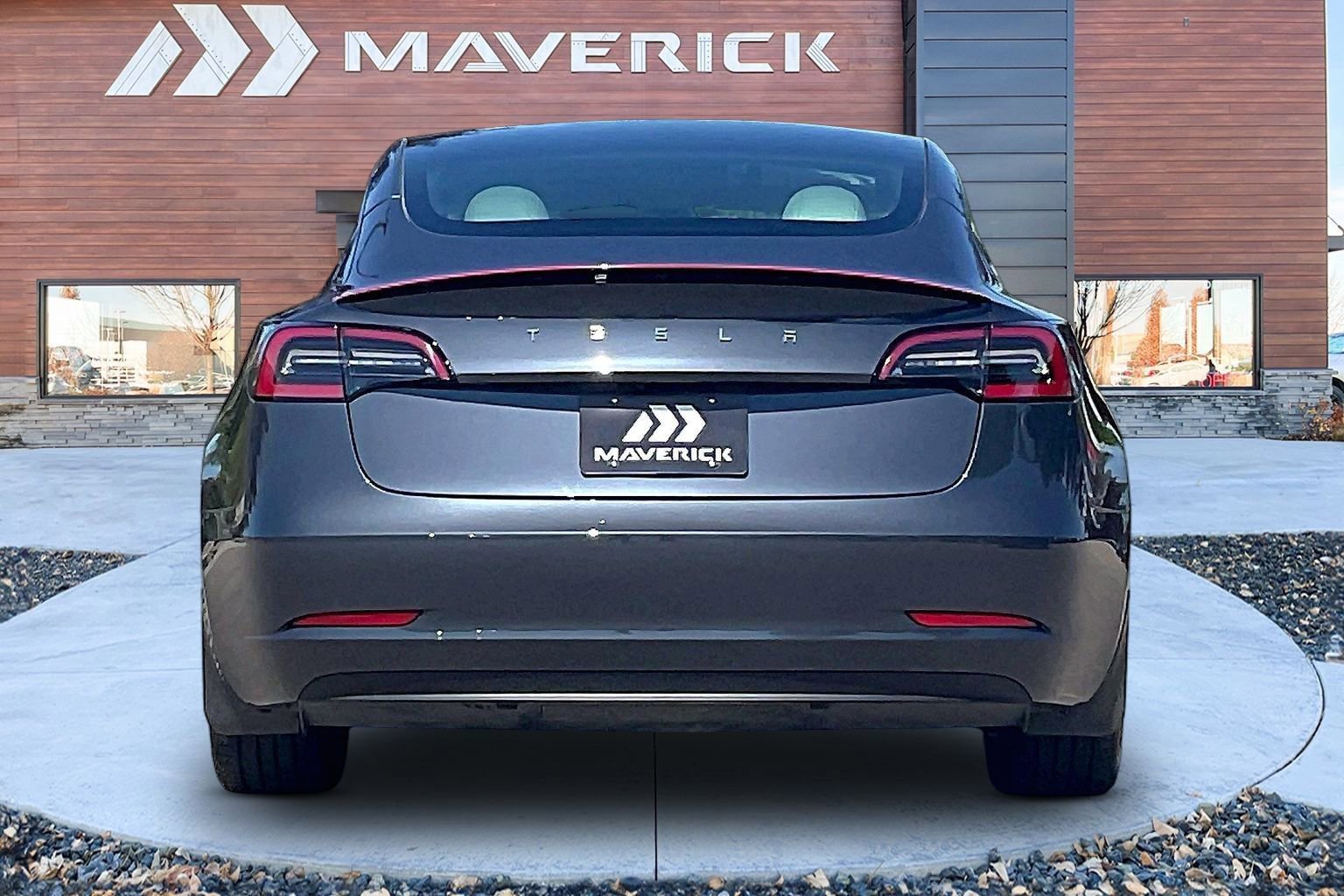 Used 2023 Tesla Model 3 Standard Range RWD image 6