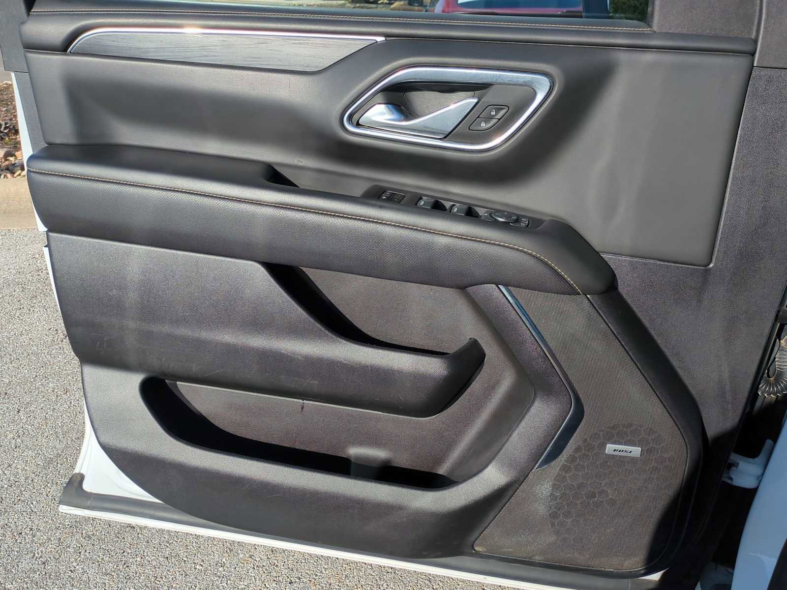 Used 2024 GMC Yukon SLT image 21