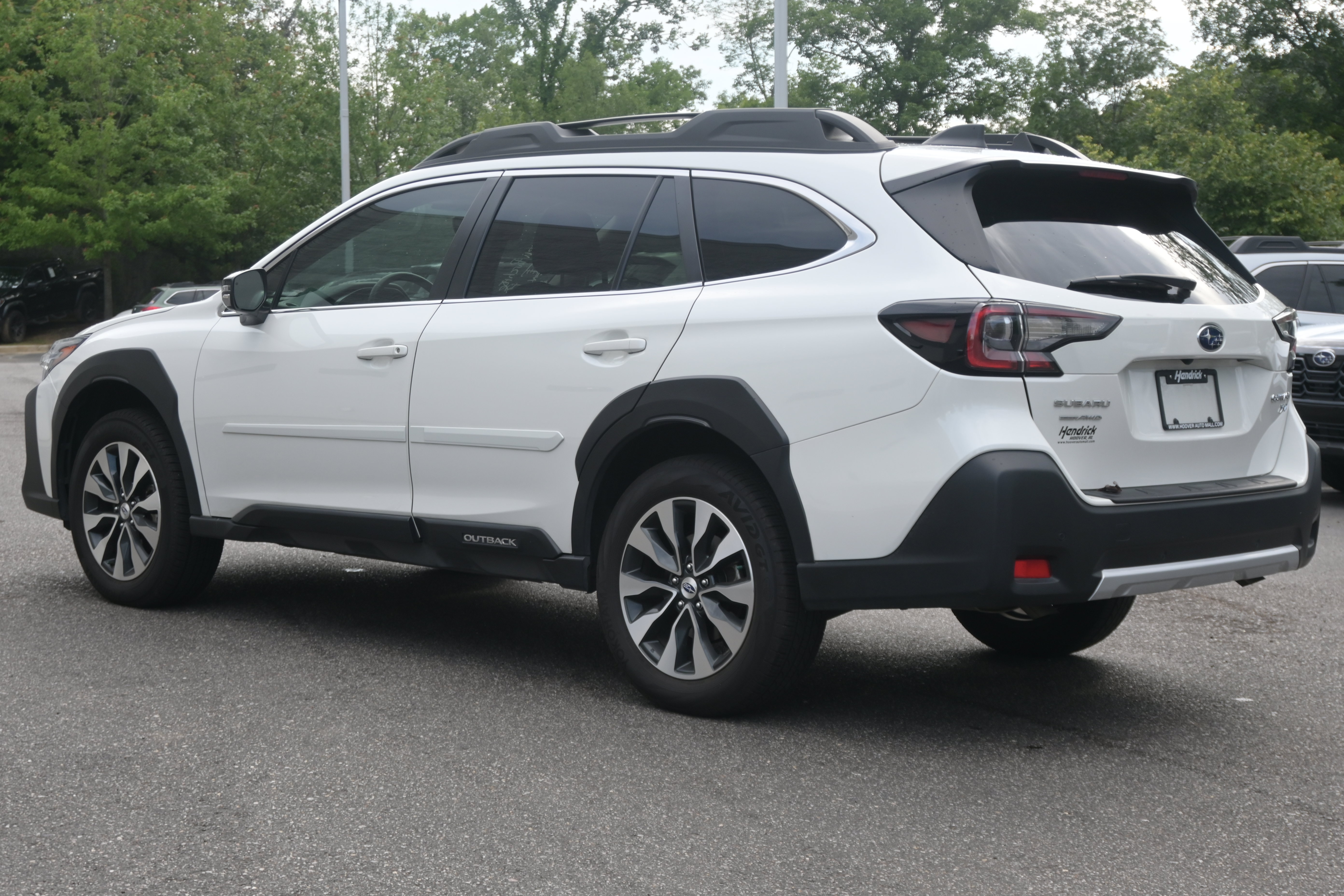 Used 2024 Subaru Outback Limited XT AWD/4WD image 7
