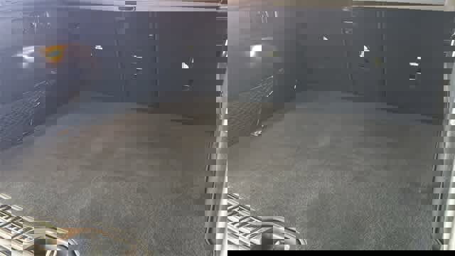 Used 2025 Mercedes-Benz GLC 300 4MATIC image 35