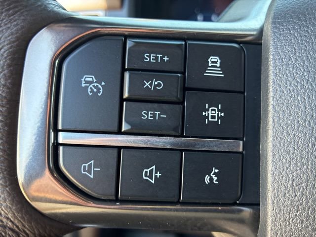 Used 2024 Ford F150 King Ranch w/ FX4 Off-Road Package image 40