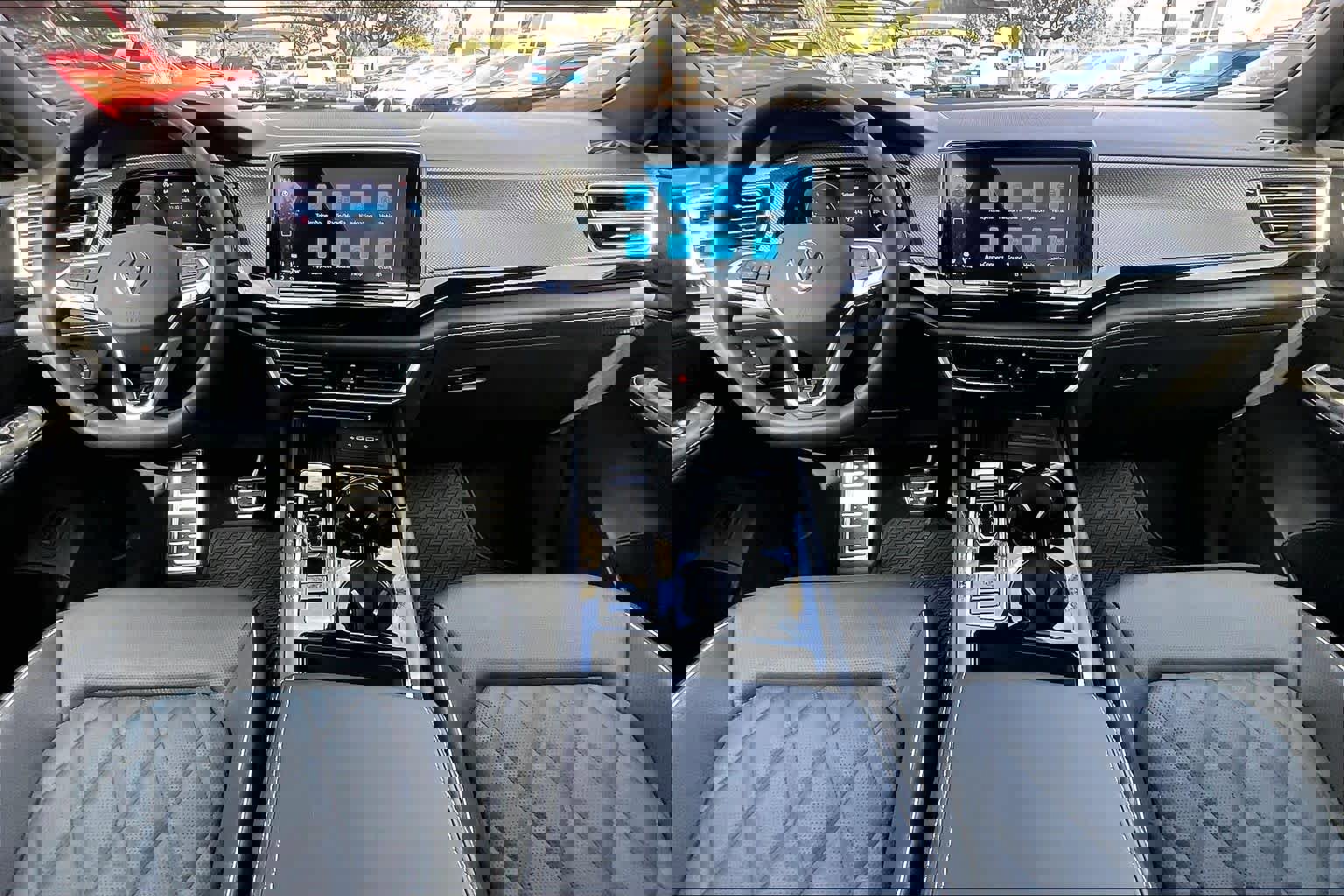 New 2026 Volkswagen Atlas Cross Sport SEL Premium R-Line image 5