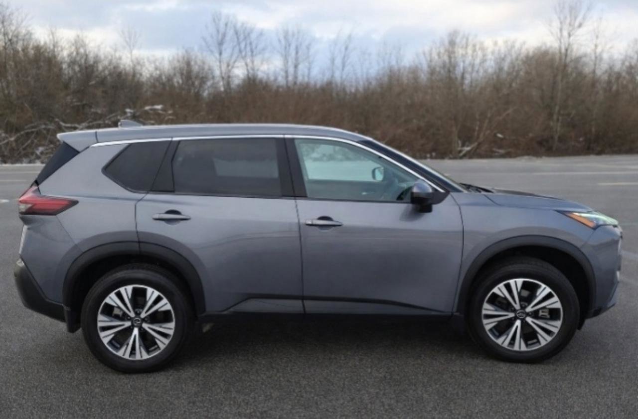 Used 2021 Nissan Rogue SV AWD/4WD image 8