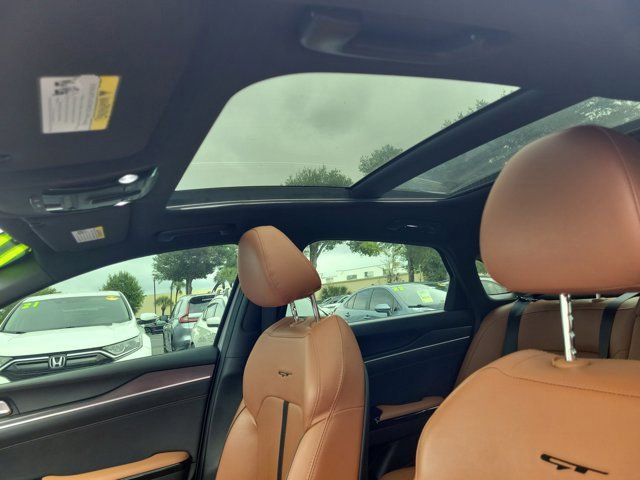 Used 2022 Kia K5 GT FWD image 15