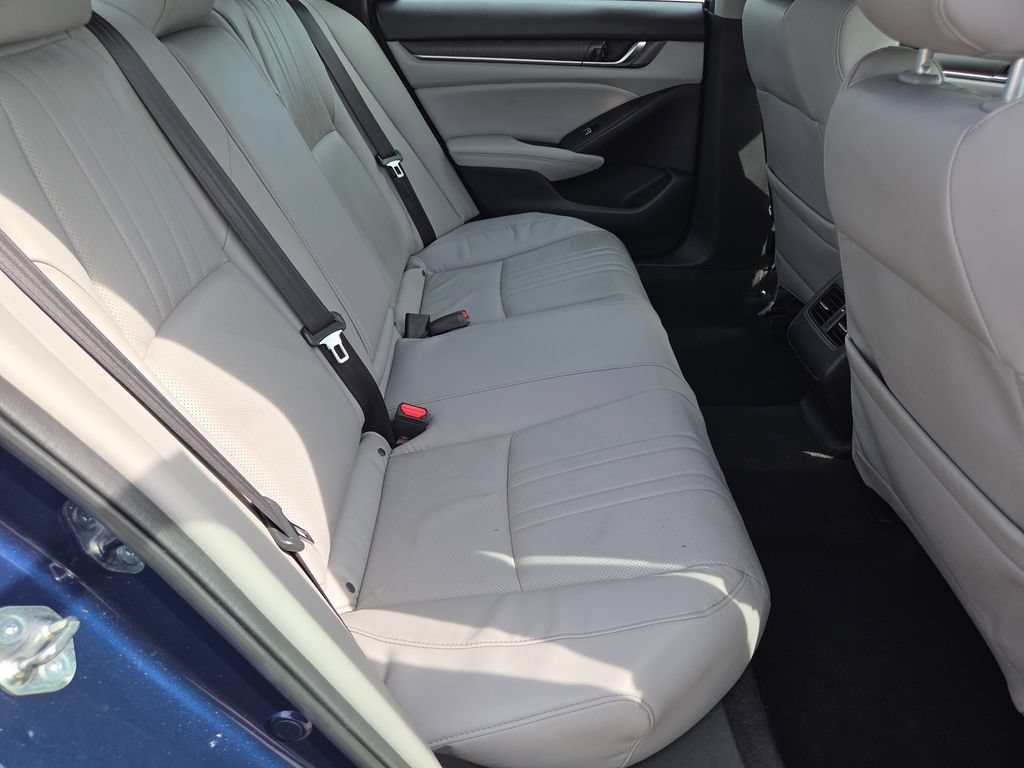 Used 2018 Honda Accord EX-L image 5