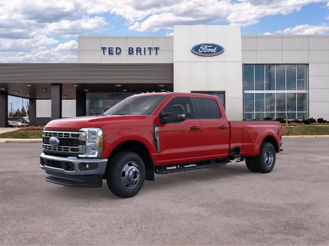 New 2026 Ford F350 XLT AWD/4WD image 2