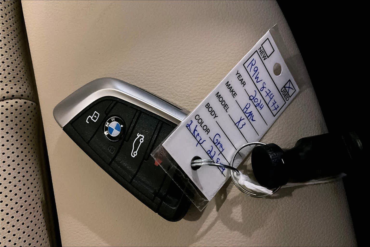 Certified 2024 BMW X3 xDrive30i w/ Premium Package AWD/4WD image 14
