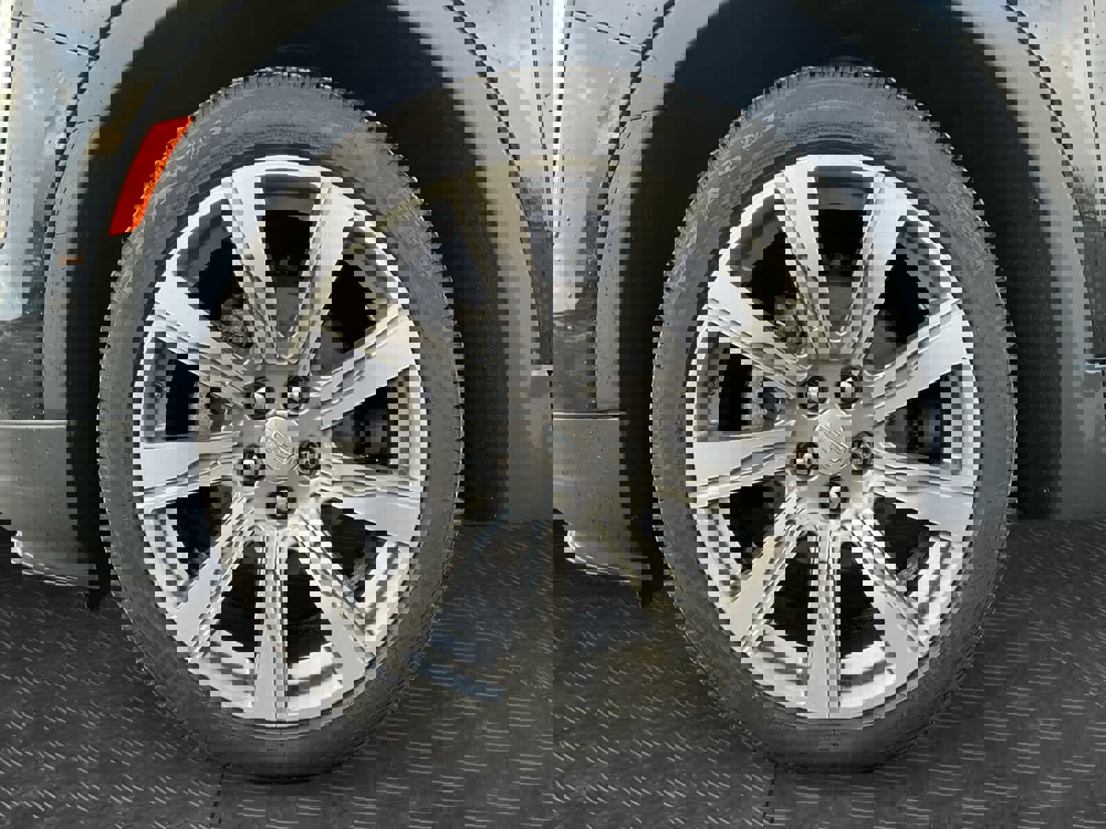 Used 2019 Cadillac XT4 Premium Luxury image 16