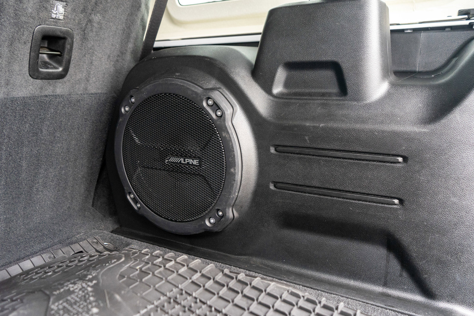 Used 2023 Jeep Wrangler Unlimited Sahara w/ Safety Group AWD/4WD image 10