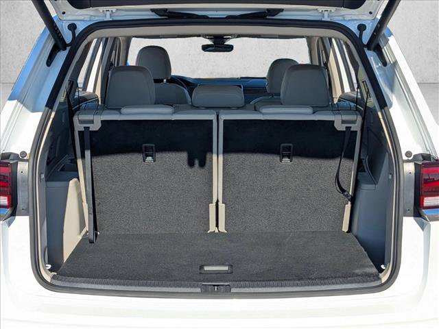 Used 2025 Volkswagen Atlas SEL Premium R-Line image 6