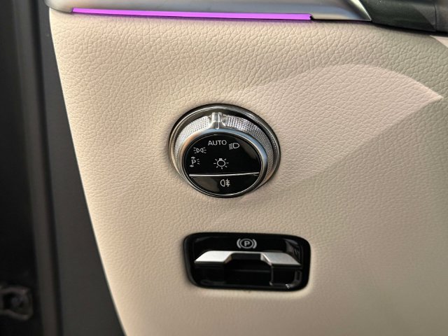 Certified 2025 Mercedes-Benz GLC 350e 4MATIC image 21