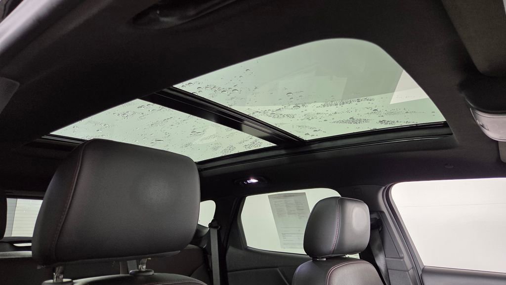 Used 2020 Chevrolet Blazer RS image 37