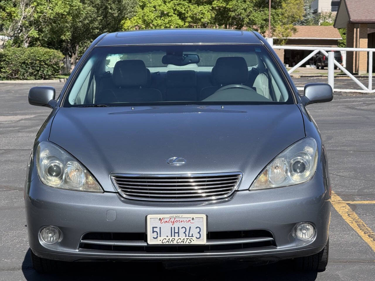 Used 2005 Lexus ES 330 FWD image 2