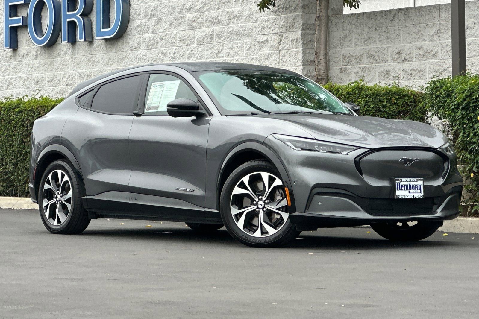 Used 2021 Ford Mustang Mach-E Premium video 2