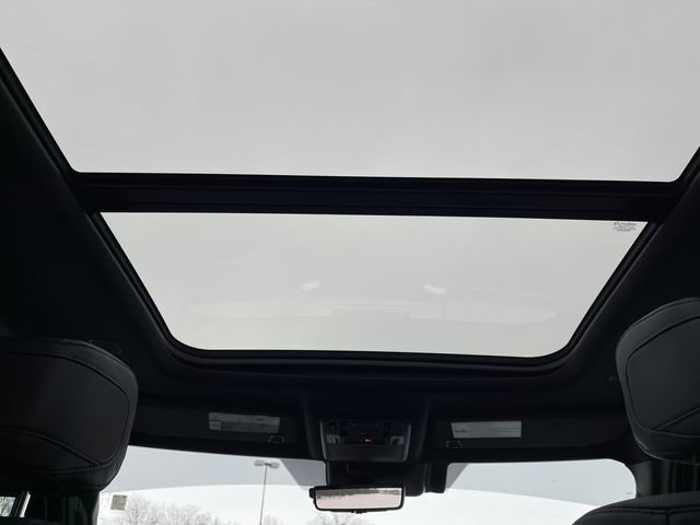 Used 2022 Toyota Tundra Platinum w/ Advanced Package image 26