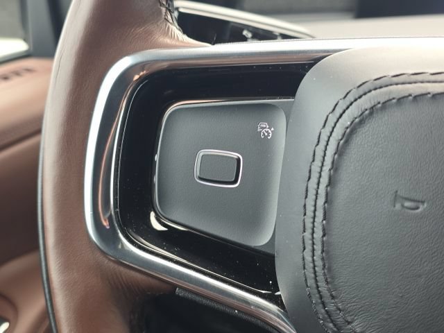 Used 2025 Lincoln Navigator L Reserve AWD/4WD image 43