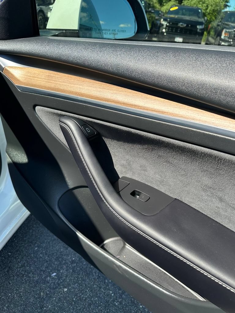 Used 2022 Tesla Model 3 Performance AWD/4WD image 30