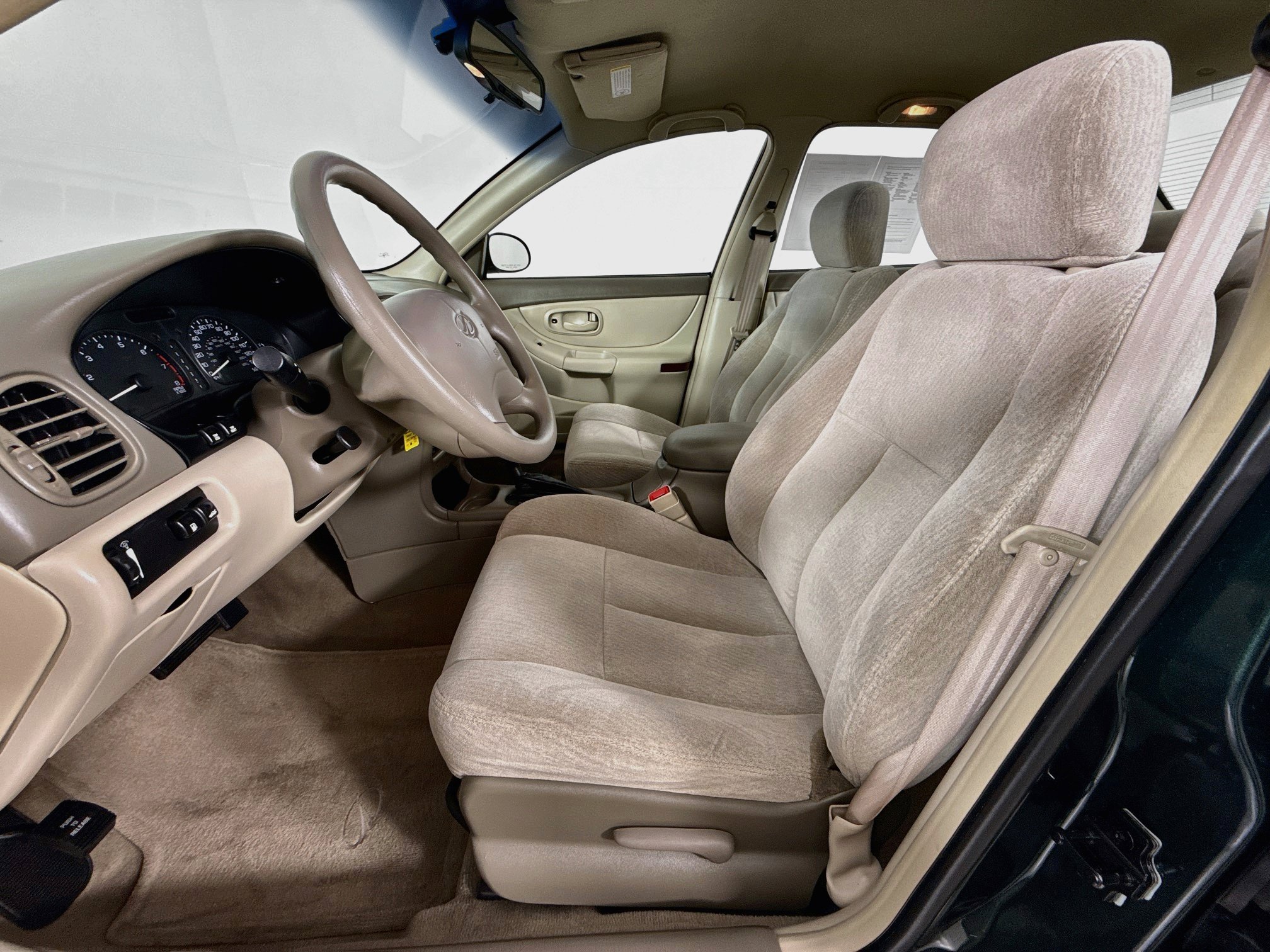 Used 2000 Oldsmobile Intrigue GX FWD image 20