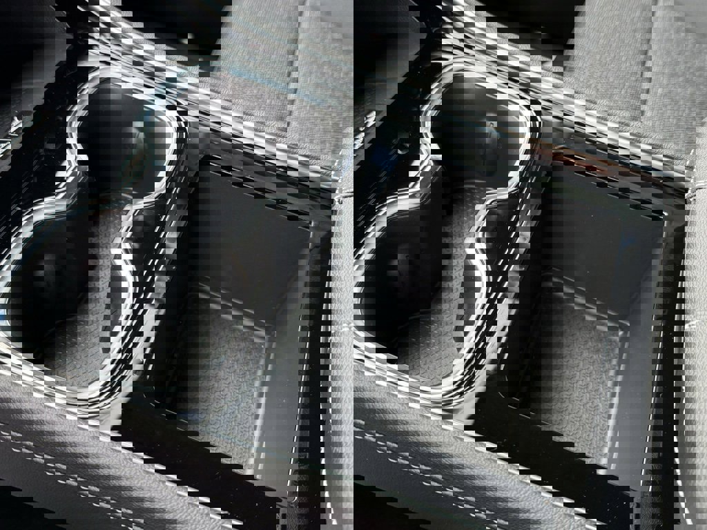 New 2026 Chevrolet Traverse LT w/ LPO, Floor Liner Package image 40