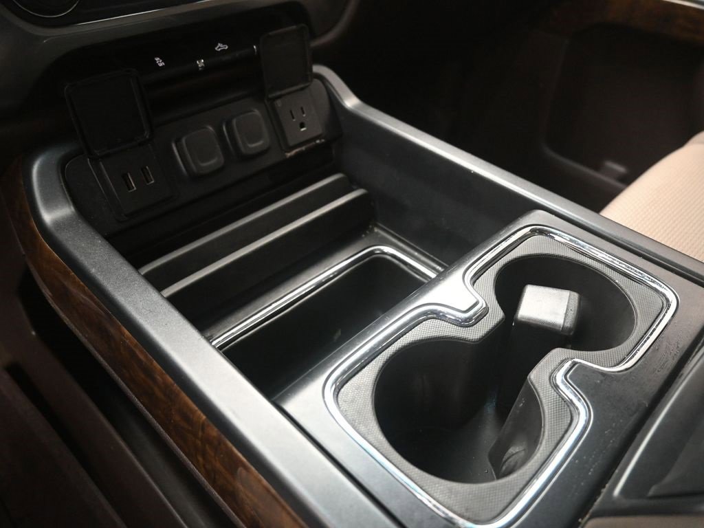 Used 2018 Chevrolet Silverado 1500 LT w/ Texas Edition image 31