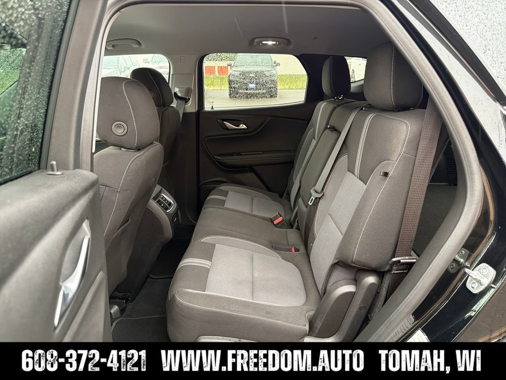 Used 2025 Chevrolet Blazer LT AWD/4WD image 27