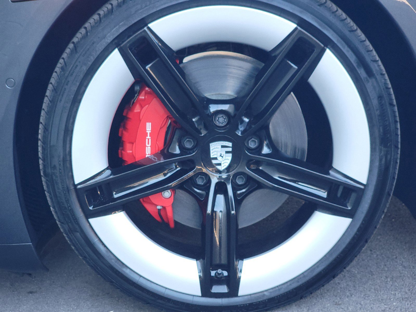 New 2025 Porsche Taycan 4S image 12