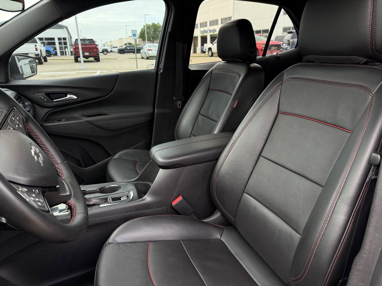 Used 2023 Chevrolet Equinox RS w/ RS Leather Package image 20