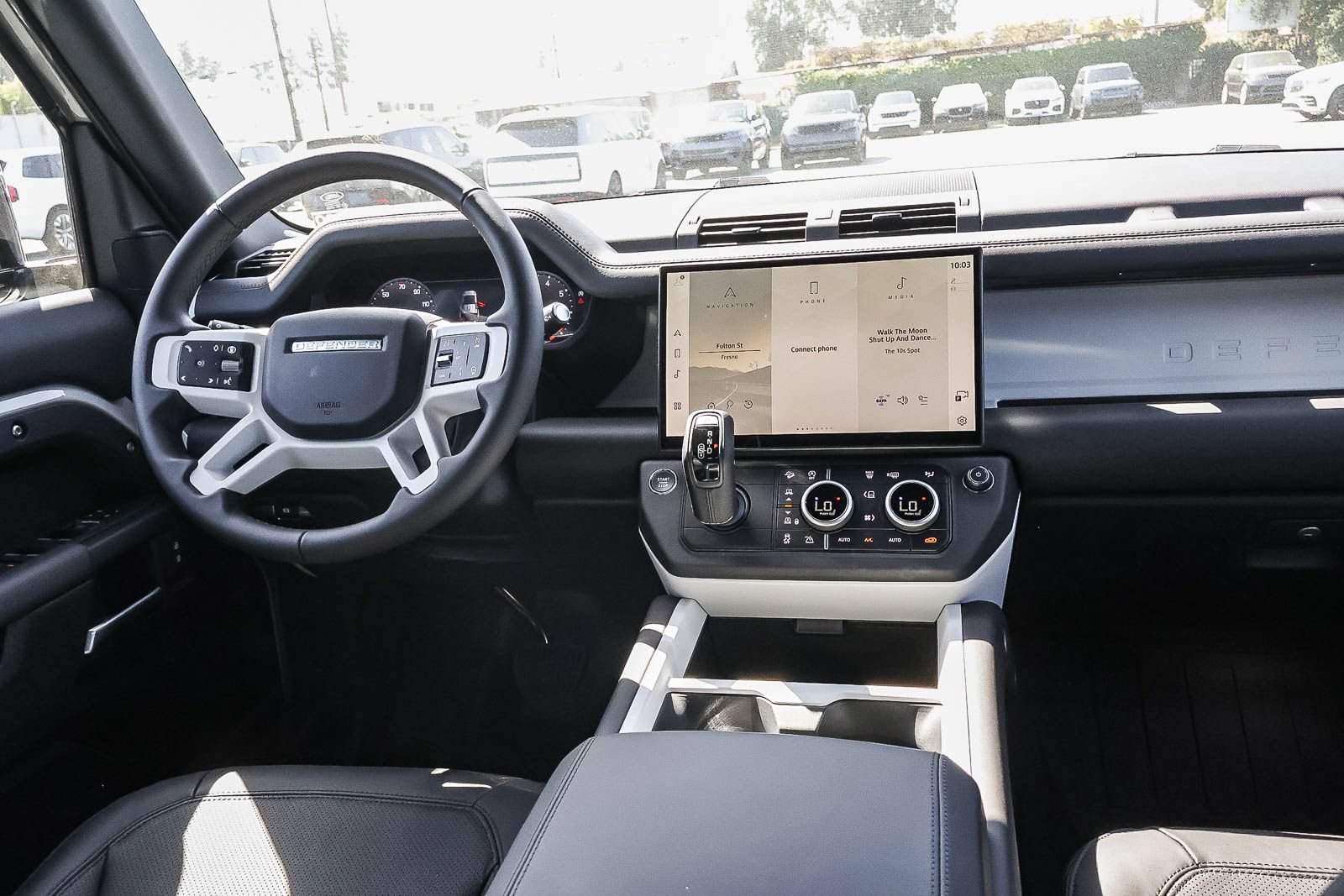 New 2026 Land Rover Defender 110 X-Dynamic SE AWD/4WD image 22