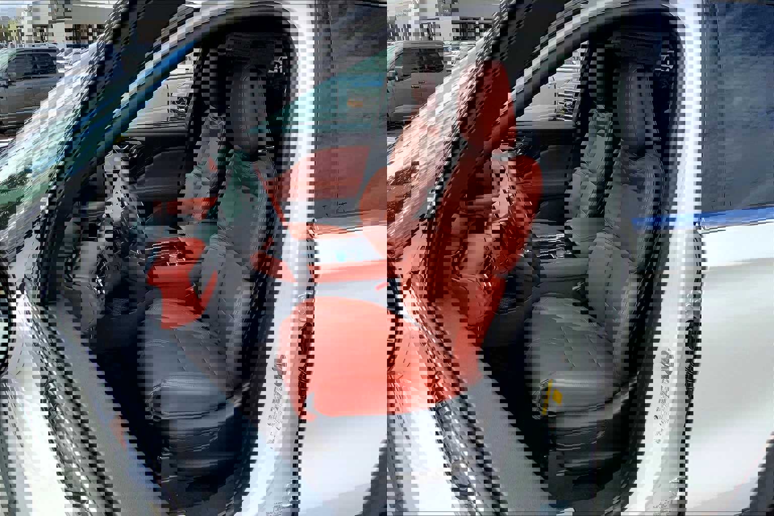 New 2025 Lincoln Aviator Reserve w/ Luxury Package image 9