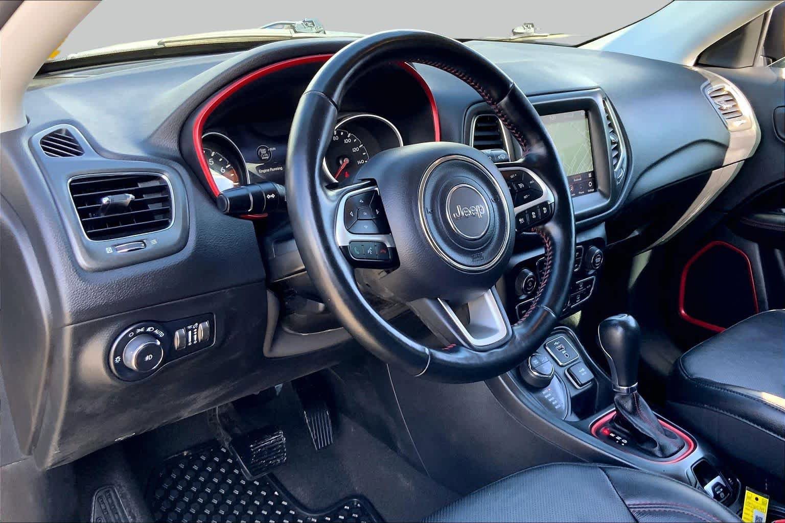 Used 2021 Jeep Compass Trailhawk AWD/4WD image 16