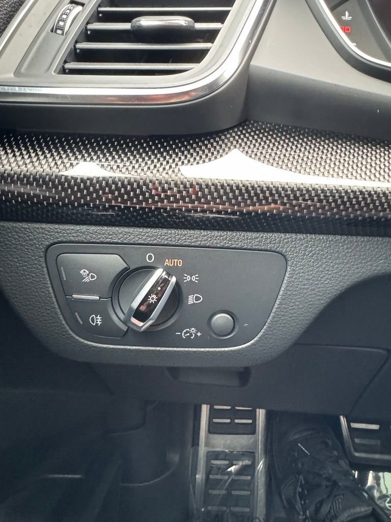 Used 2018 Audi SQ5 Prestige image 21