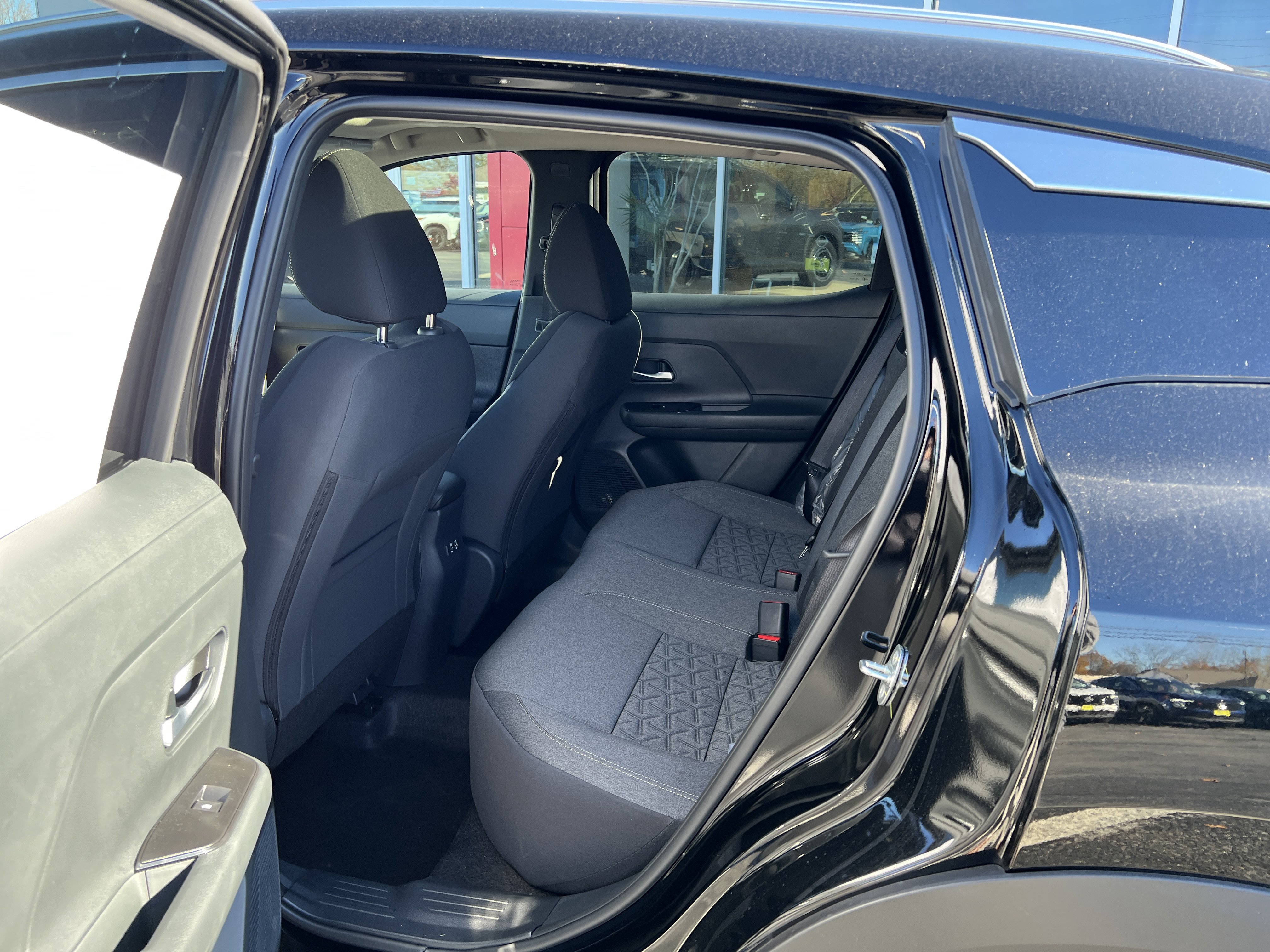 New 2025 Nissan Kicks SV w/ SV Premium Package image 6